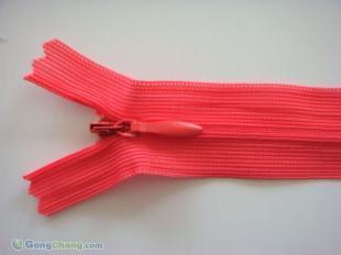 供應(yīng)拉鏈專(zhuān)家 甘肅隱形拉鏈廠 首選三力拉鏈_紡織皮革_世界工廠網(wǎng)中國(guó)產(chǎn)品信息庫(kù)